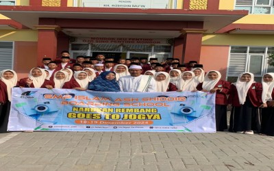 Keseruan Zarkasi Kelas IX: SMP Islam Ash Shiddiq Boarding School Goes to Jogja 2024